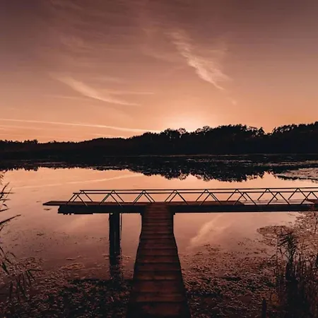 Am Weinberg, * Dobbrikow